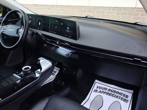 Used 2022 Kia EV6 GT-Line w/ First Edition Package AWD/4WD image 28