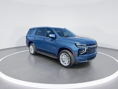 New 2026 Chevrolet Tahoe Premier w/ Sun And Tow Package AWD/4WD image 2