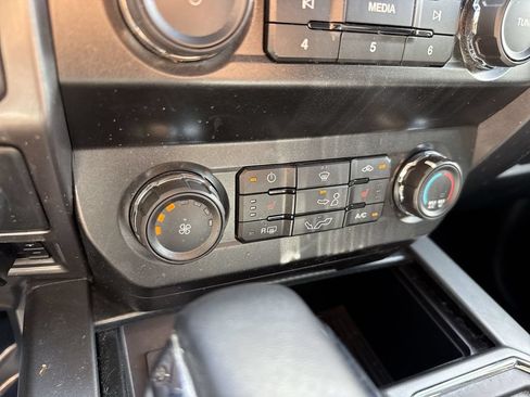 Used 2020 Ford F150 XLT w/ Equipment Group 302A Luxury RWD image 51