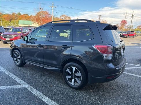 Used 2018 Subaru Forester 2.5i Limited image 4