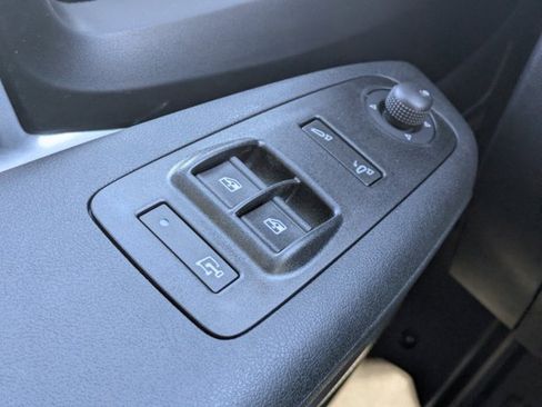 New 2026 RAM ProMaster 2500 w/ Quick Order Package 22G SLT image 19