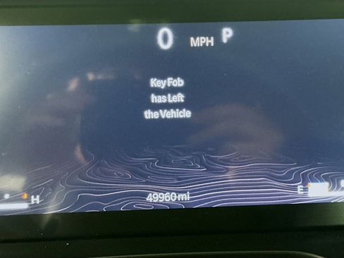 Used 2023 Jeep Grand Cherokee Laredo image 19