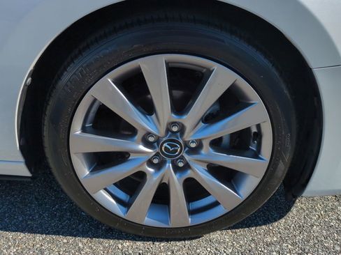 Used 2020 MAZDA MAZDA3 Sedan w/ Select Package image 11