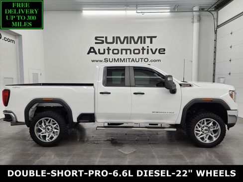 Used 2022 GMC Sierra 2500 Pro w/ Convenience Package image 1