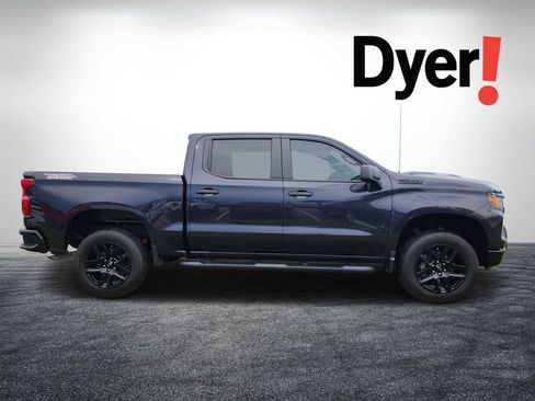 Used 2024 Chevrolet Silverado 1500 Custom Trail Boss w/ Turbomax Blackout Package AWD/4WD image 2