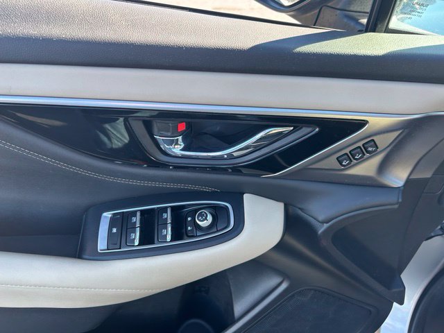 Used 2020 Subaru Outback Limited AWD/4WD image 16