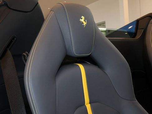 Certified 2021 Ferrari F8 Tributo image 37