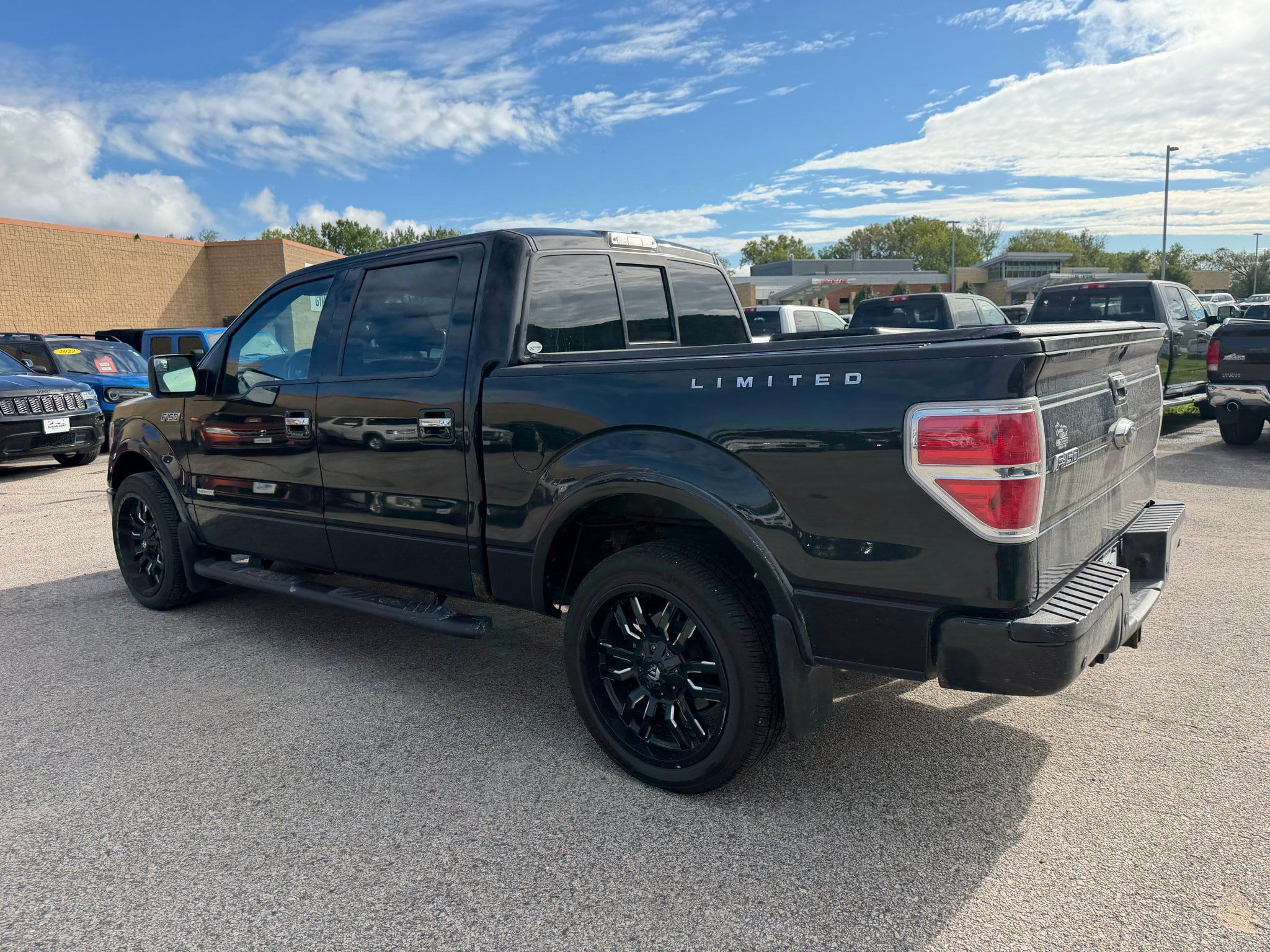 Used 2014 Ford F150 Limited AWD/4WD image 4