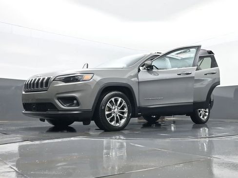 Used 2021 Jeep Cherokee Latitude Plus image 33