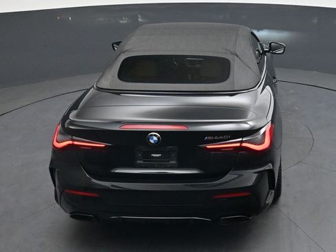 Used 2022 BMW M440i Convertible RWD image 13