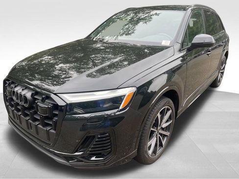 Used 2025 Audi Q7 2.0T Premium Plus w/ Premium Plus Package image 14