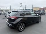 Used 2023 Nissan Kicks SV image 5