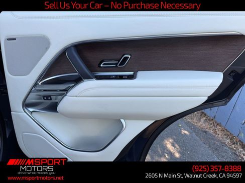 Used 2023 Land Rover Range Rover SE AWD/4WD image 28