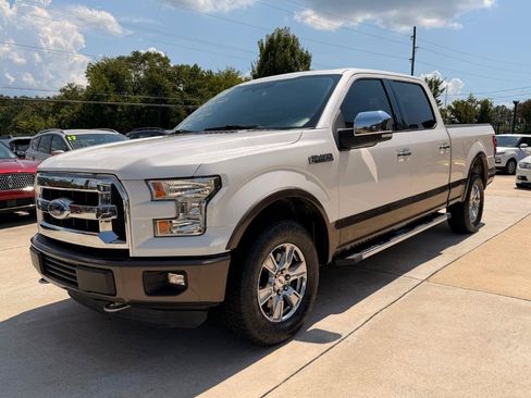 Used 2015 Ford F150 Lariat AWD/4WD image 18
