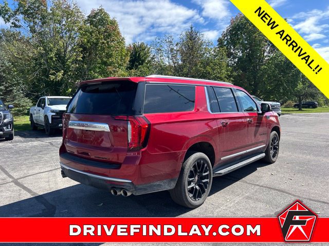 Used 2023 GMC Yukon XL Denali w/ Max Trailering Package AWD/4WD image 9