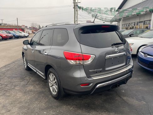 Used 2016 Nissan Pathfinder SL w/ SL Premium Package image 7