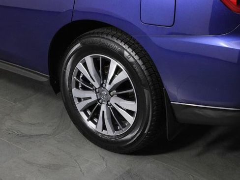 Certified 2020 Nissan Pathfinder S FWD image 15