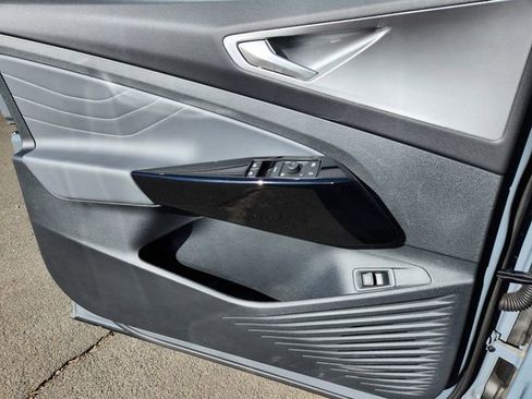 New 2026 Volkswagen ID.4 Pro S image 21