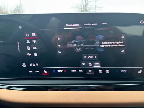 Used 2025 Audi A5 2.0T Premium Plus w/ Premium Plus image 18