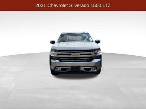Used 2021 Chevrolet Silverado 1500 LTZ w/ Technology Package AWD/4WD image 2