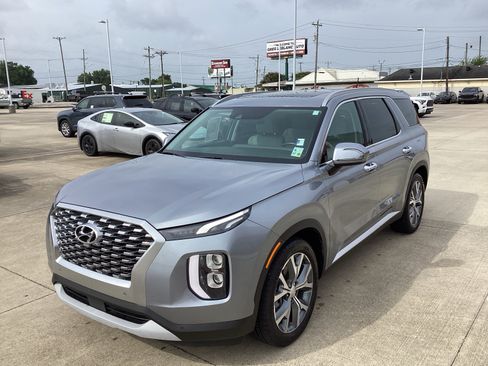 Used 2020 Hyundai Palisade SEL w/ Convenience Package FWD image 3