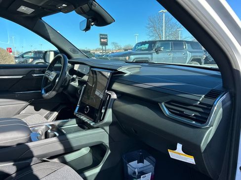 New 2026 GMC Acadia Elevation AWD/4WD image 40