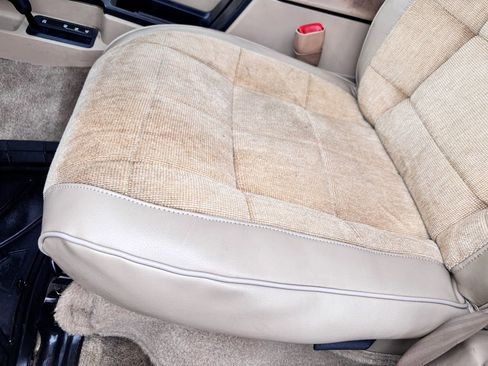 Used 1996 Jeep Cherokee Country image 16