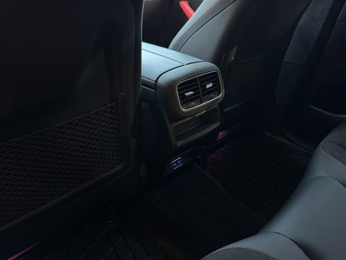 Used 2024 Mercedes-Benz GLE 63 AMG S image 47