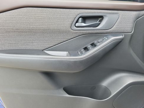 Certified 2022 Nissan Rogue S FWD image 14