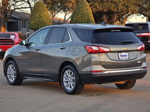 Used 2018 Chevrolet Equinox LT image 6