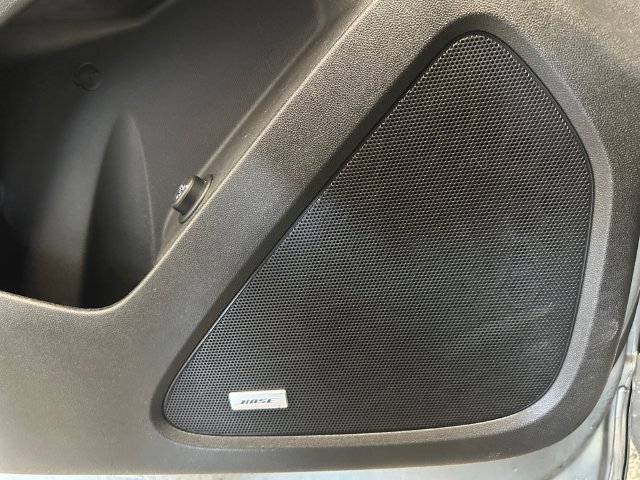 Used 2023 Chevrolet Equinox RS w/ RS Leather Package FWD image 21