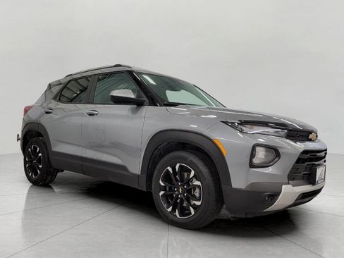 Used 2023 Chevrolet TrailBlazer LT image 1