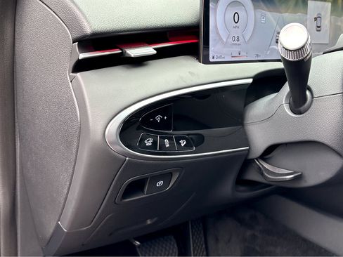 New 2026 Genesis GV70 2.5T image 22