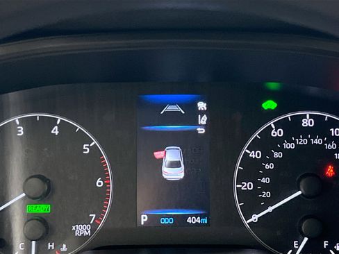 Used 2025 Toyota Corolla LE w/ Convenience Package FWD image 23