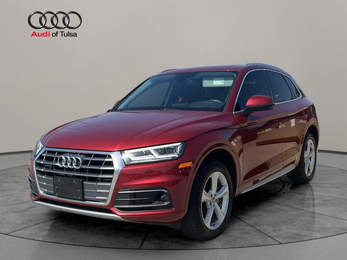 Used 2020 Audi Q5 2.0T Premium Plus w/ Premium Plus Package AWD/4WD image 3