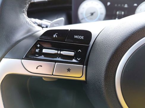 Used 2022 Hyundai Santa Cruz SEL Premium image 32