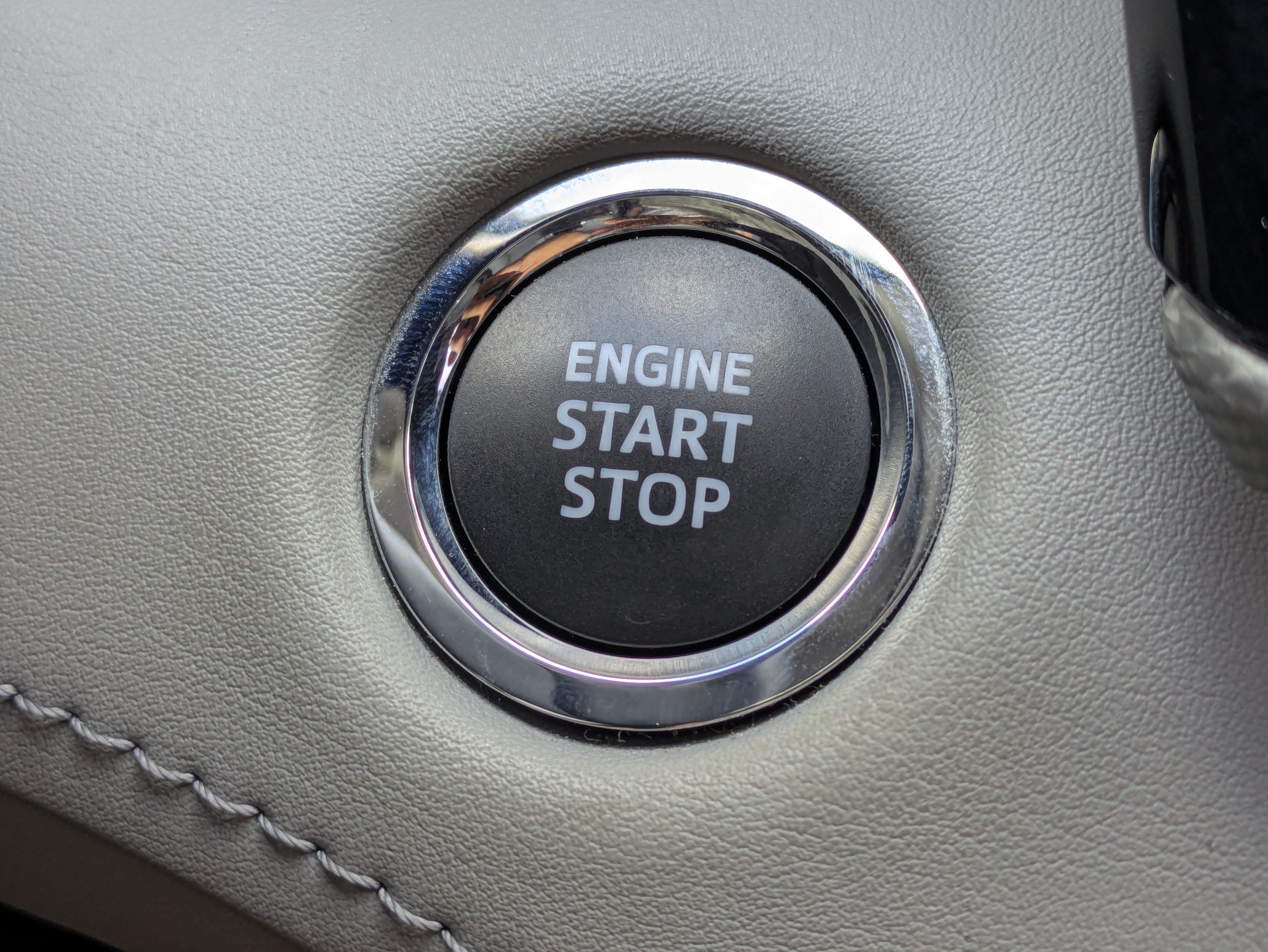 Used 2023 Toyota Highlander Platinum FWD image 30