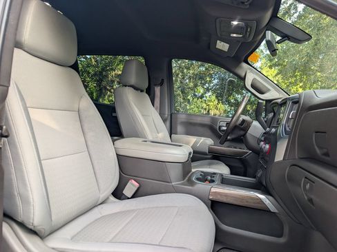 Used 2021 Chevrolet Silverado 1500 LT Trail Boss AWD/4WD image 22