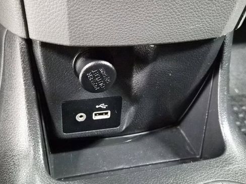 Used 2021 Nissan NV200 S w/ Back Door Glass Package image 31