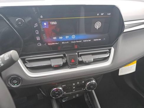 New 2026 Chevrolet TrailBlazer LT w/ Convenience Package FWD image 9