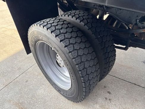 Used 2019 Ford F550 4x4 Crew Cab Super Duty w/ XLT Value Package image 47