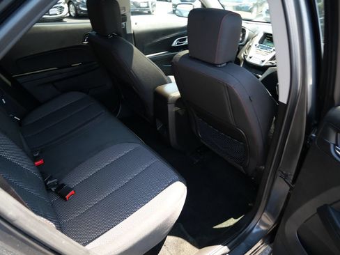 Used 2017 Chevrolet Equinox LT w/ Convenience Package AWD/4WD image 22