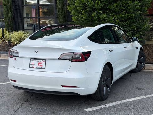 Used 2021 Tesla Model 3 Standard Range RWD image 12