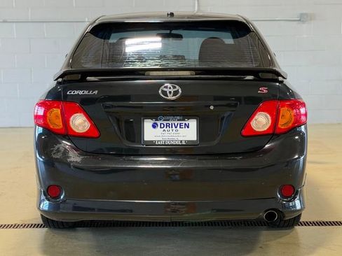 Used 2010 Toyota Corolla image 10