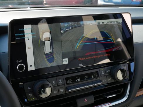 Certified 2026 Toyota Grand Highlander Platinum image 32