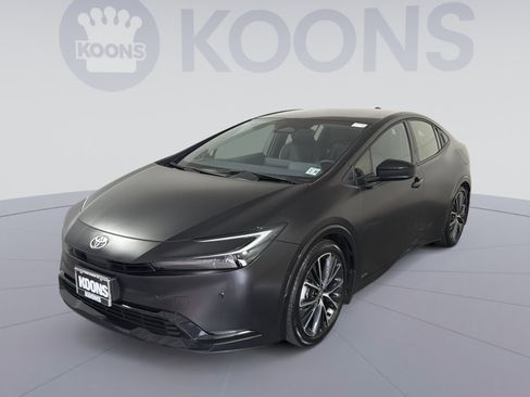 Used 2024 Toyota Prius Limited image 1