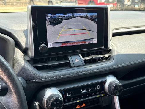 Used 2023 Toyota RAV4 LE AWD/4WD image 20