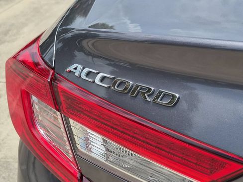 Used 2020 Honda Accord LX image 6