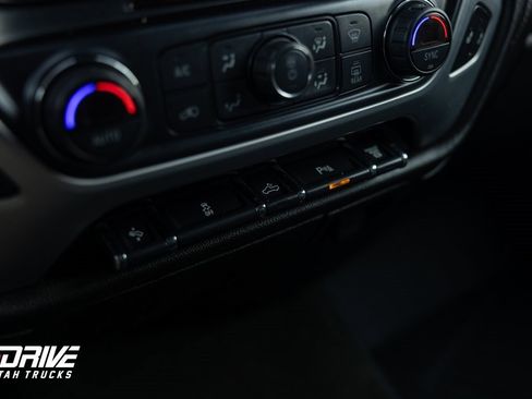 Used 2018 GMC Sierra 2500 SLT w/ Duramax Plus Package image 35