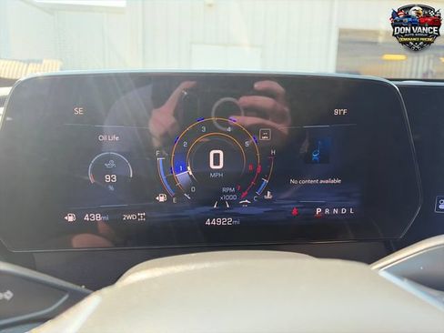 Used 2024 Chevrolet Traverse LT AWD/4WD image 15